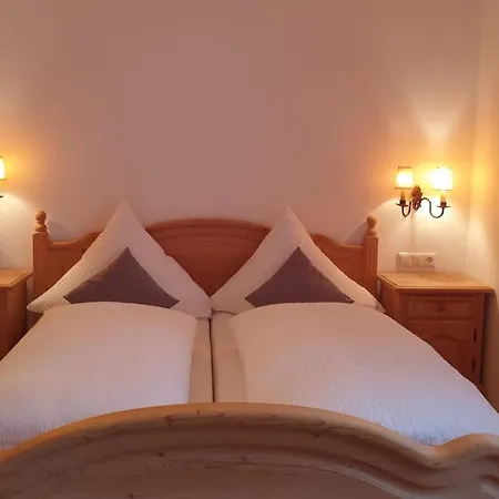 Evelyn – Haus Karwendel, *