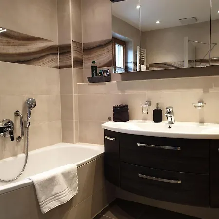 Apartment Evelyn – Haus Karwendel, *