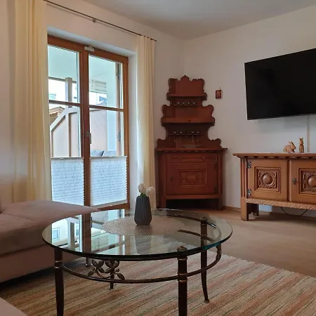 Apartment Evelyn – Haus Karwendel, Mittenwald