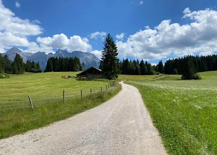 Evelyn - Haus Karwendel, * Mittenwald