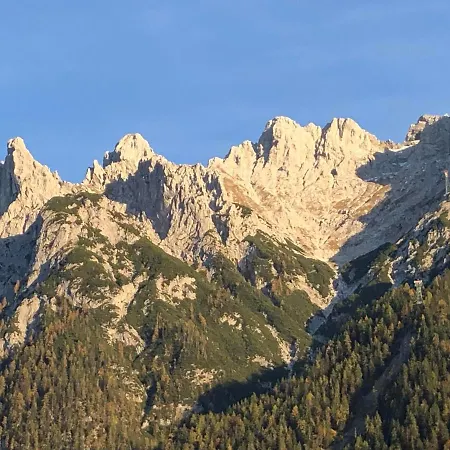 Evelyn - Haus Karwendel, *