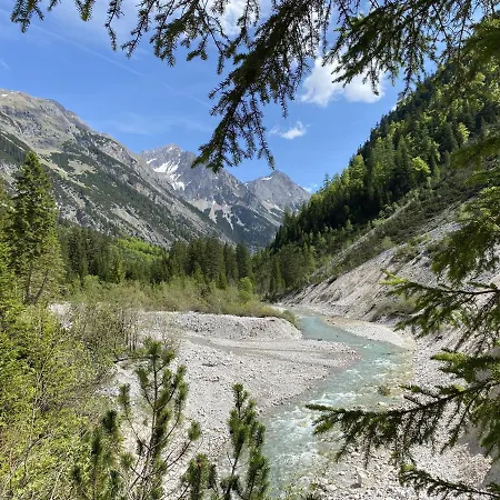 Evelyn - Haus Karwendel, * Mittenwald